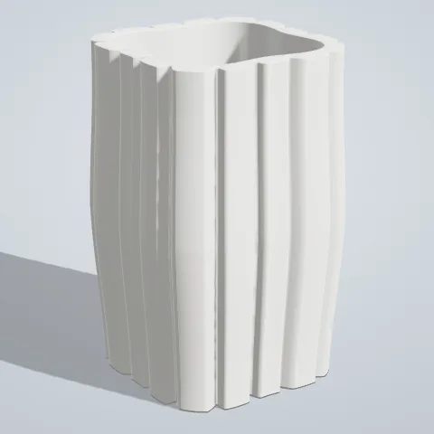 Designvaas Kerf: rechte kepen in een strak silhouet